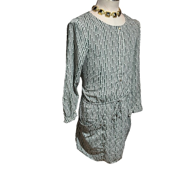 GAP Women’s Multi Color Dress 👗 Size Large - Picture 3 of 9